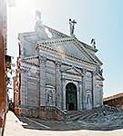 Die Stirnfassade der Kirche Il Redentore auf der Giudecca.