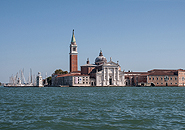 Die Insel San Giorgio Maggiore mit Kirche und Kloster von Norden aus.