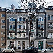 Wohn- und Geschäftshaus, Franz-Joseph-Straße 19