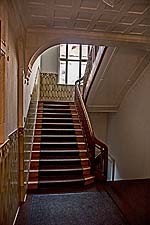 Blick ins Treppenhaus EG.