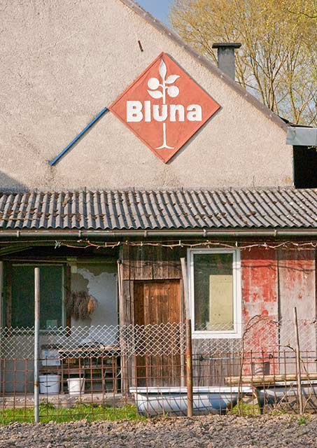 Bluna - altes Werbeschild