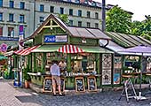 Verkaufsst�nde am Wiener Platz in München