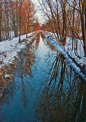 Kanal bei Dirnismaning im Winter