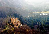 Schloss Hohenschwangau und der Schwansee
