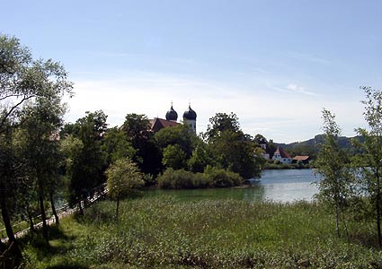 Kloster Seeon am Klostersee im Chiemgau