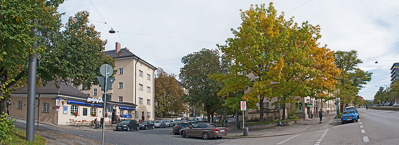 Panorama der häuser der Siedlung an der Einm�ndung der Karl-Schurz- in die Arnulfstraße. Links das Lokal 'Ewiges Licht'.